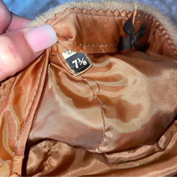 - Dobb's 5th Ave New York Tan wool SZ 7 1/8 golf hat with button bill newsboy - Picture 6 of 6